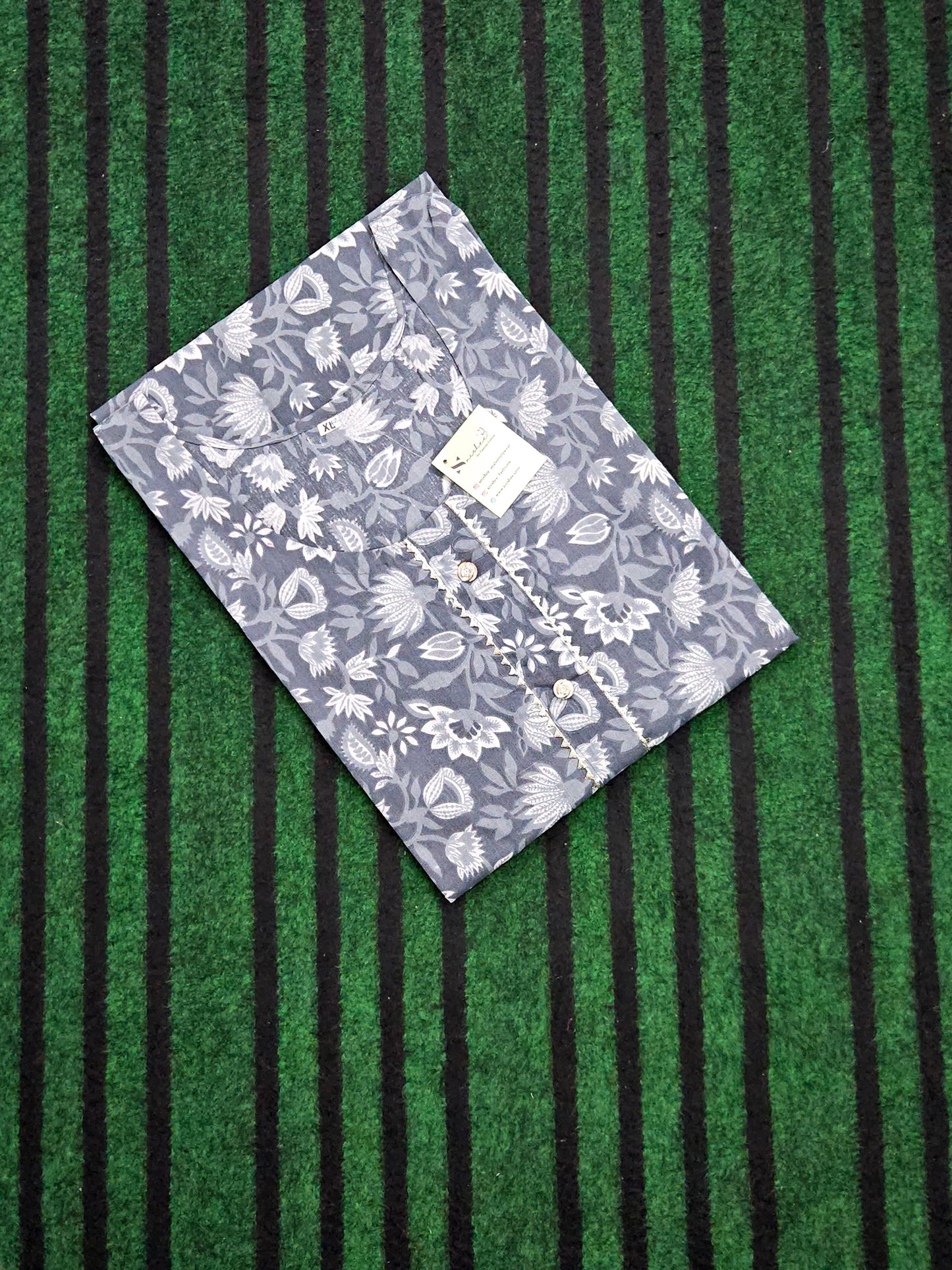 Grey Floral Bunch Printed Kurti