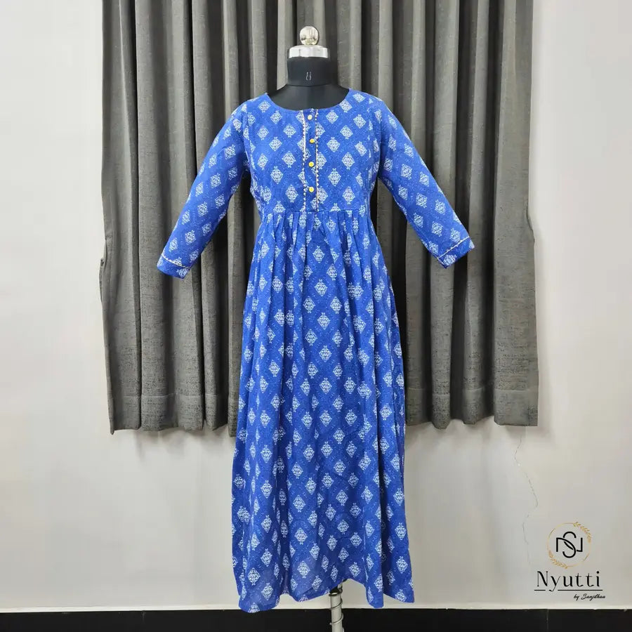 Maahi Cotton Feeding Kurti WITH ZIP