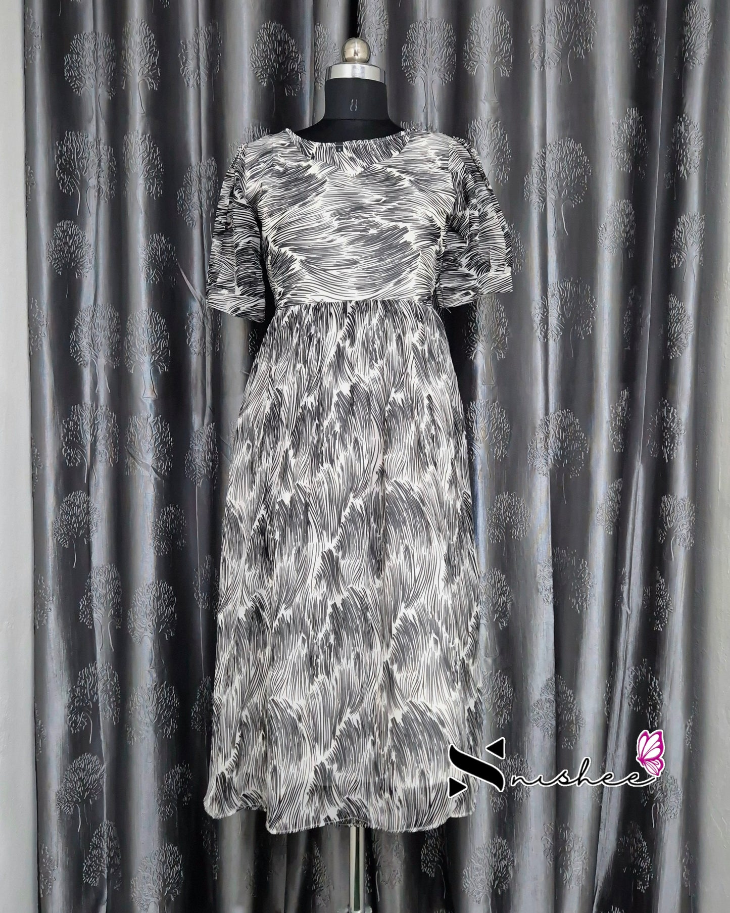 Scribbed Patches with Sweet Heart Neck Black Gown