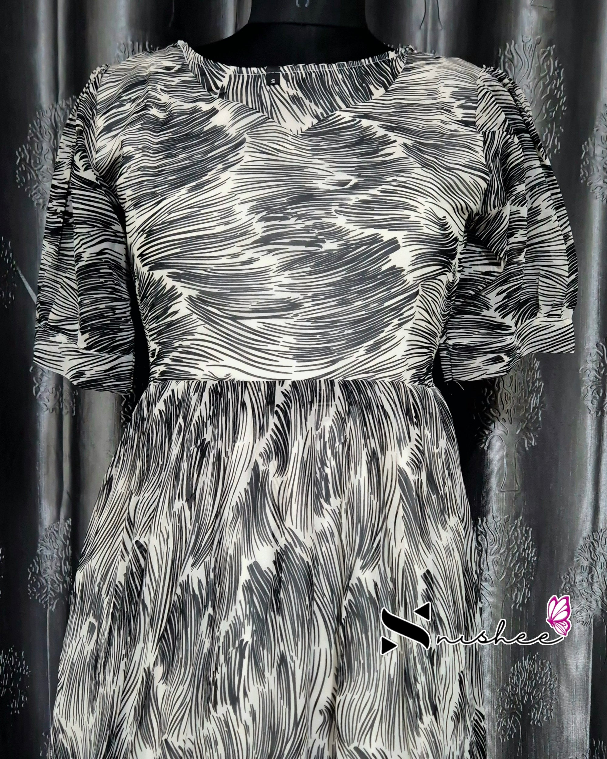 Scribbed Patches with Sweet Heart Neck Black Gown