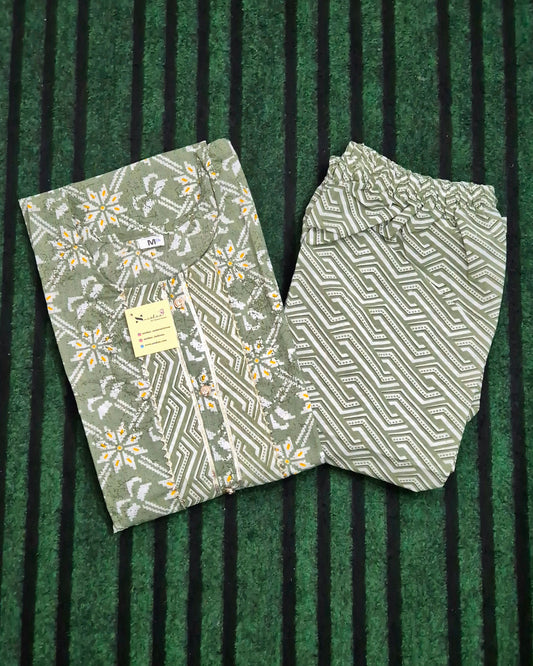Basil Green Diamond Pattern Floral Kurti Set