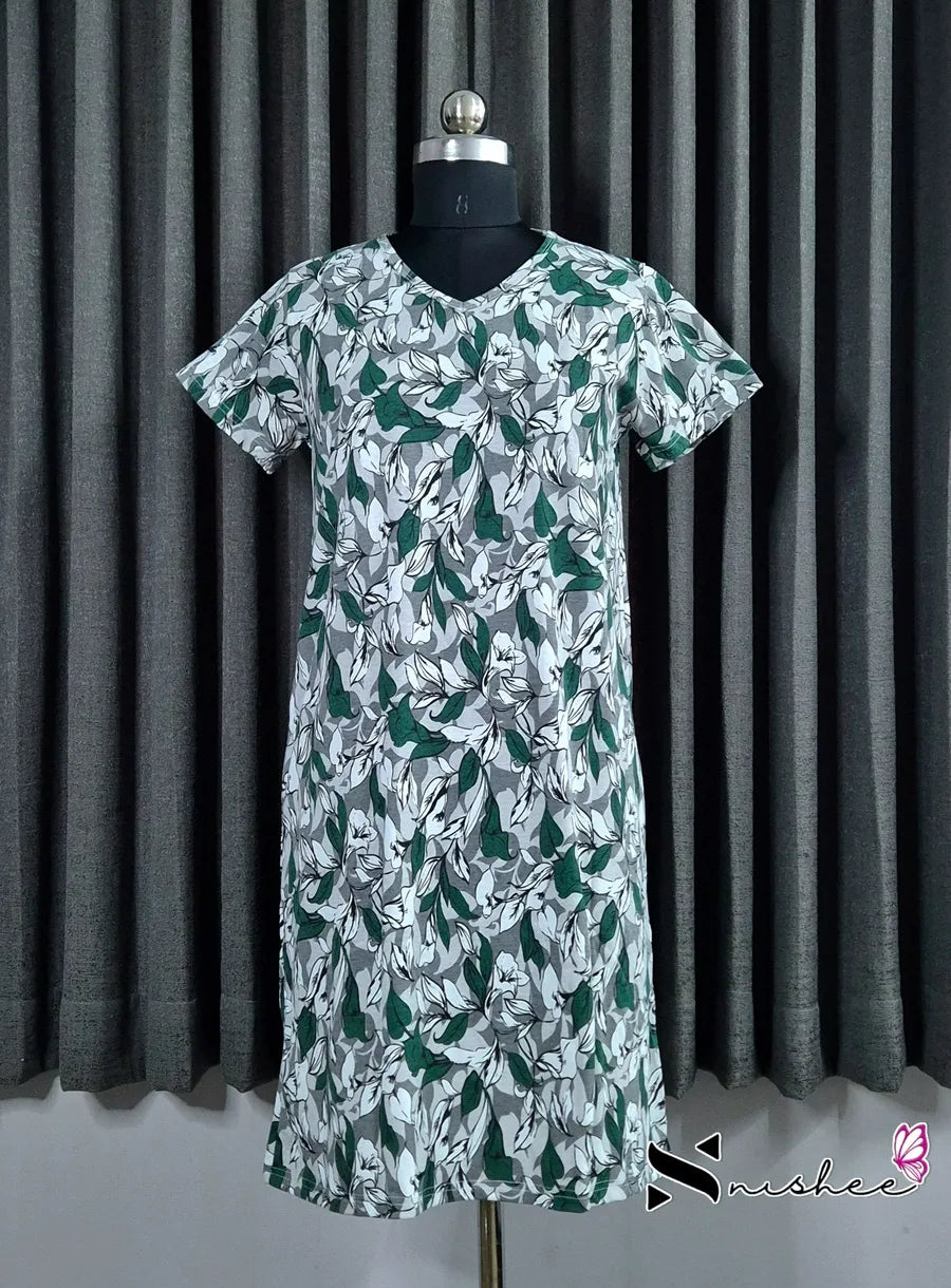 Yard V-Neck Long Tshirt