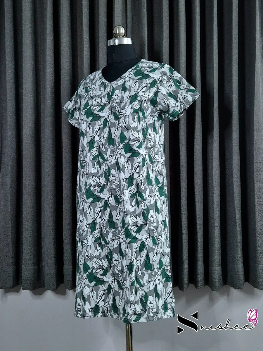 Yard V-Neck Long Tshirt