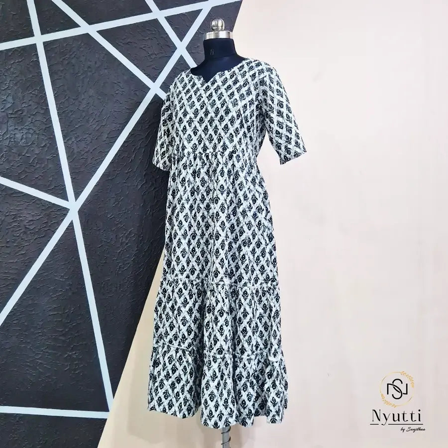 Pallavi Cotton Feeding Kurti WITH ZIP