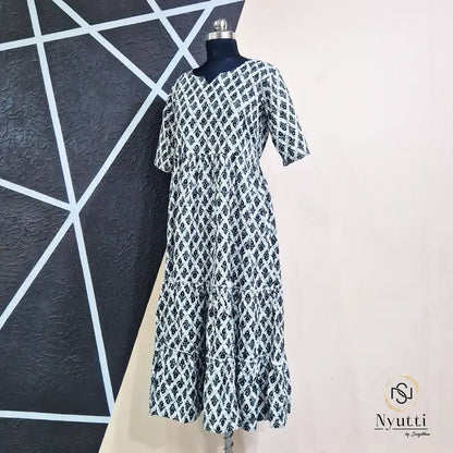 Pallavi Cotton Feeding Kurti WITH ZIP