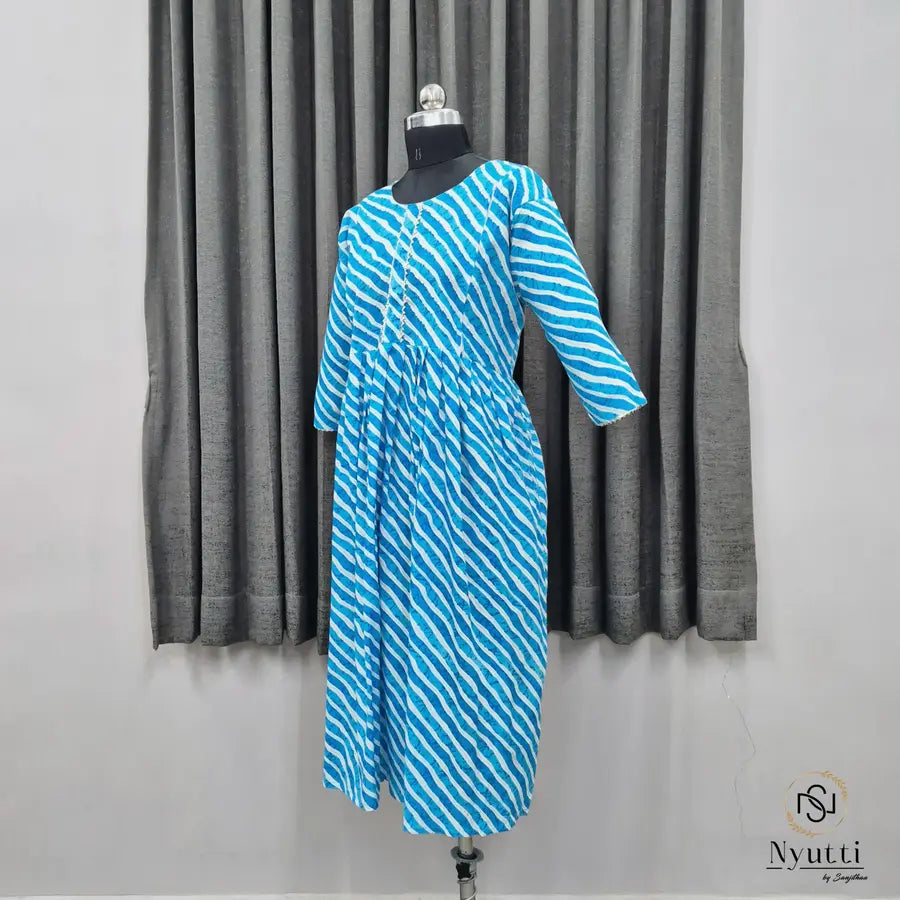 Nadiya Cotton Feeding Kurti WITH ZIP