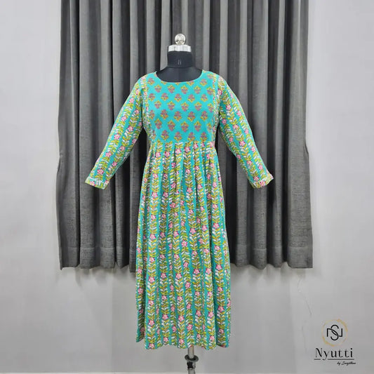 Eshika Cotton Feeding Kurti WITH ZIP